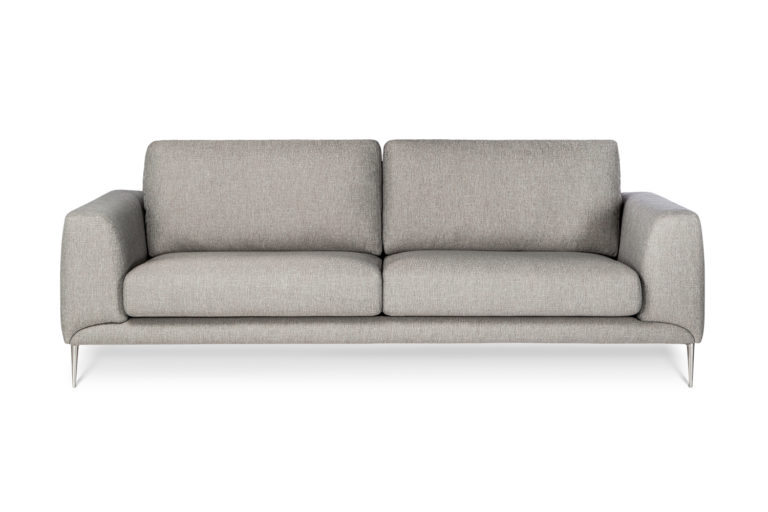 In picture: Lorenzo 3 LC. Fabric: Solution 60. Leg: 15, stainless steel.