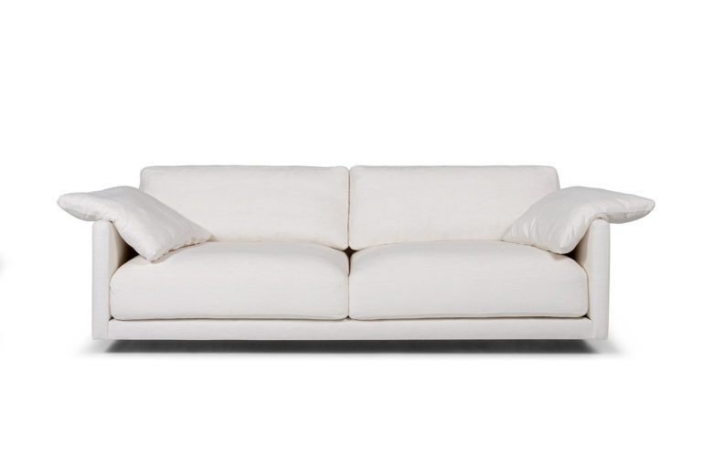 In picture: Discovery 3 LC. Fabric: Bronco 5208.