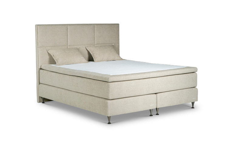In picture: Nordic C10 bed 180x200cm. Top mattress: Dream. Headboard: Diamond. Fabric: Next105. Leg: 124.