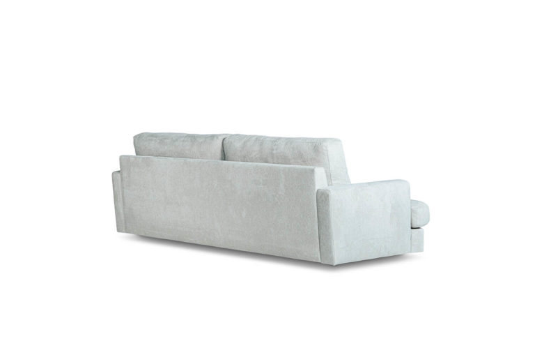 In picture: Avec 4 LC. Fabric: Sense 4001.