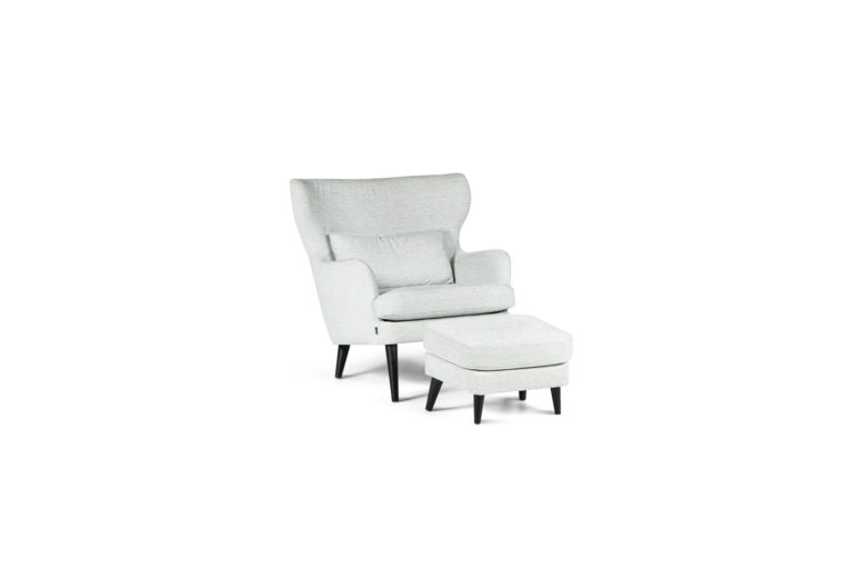 In picture: Papillon chair with footstool. Fabric: Lancelot 1552.