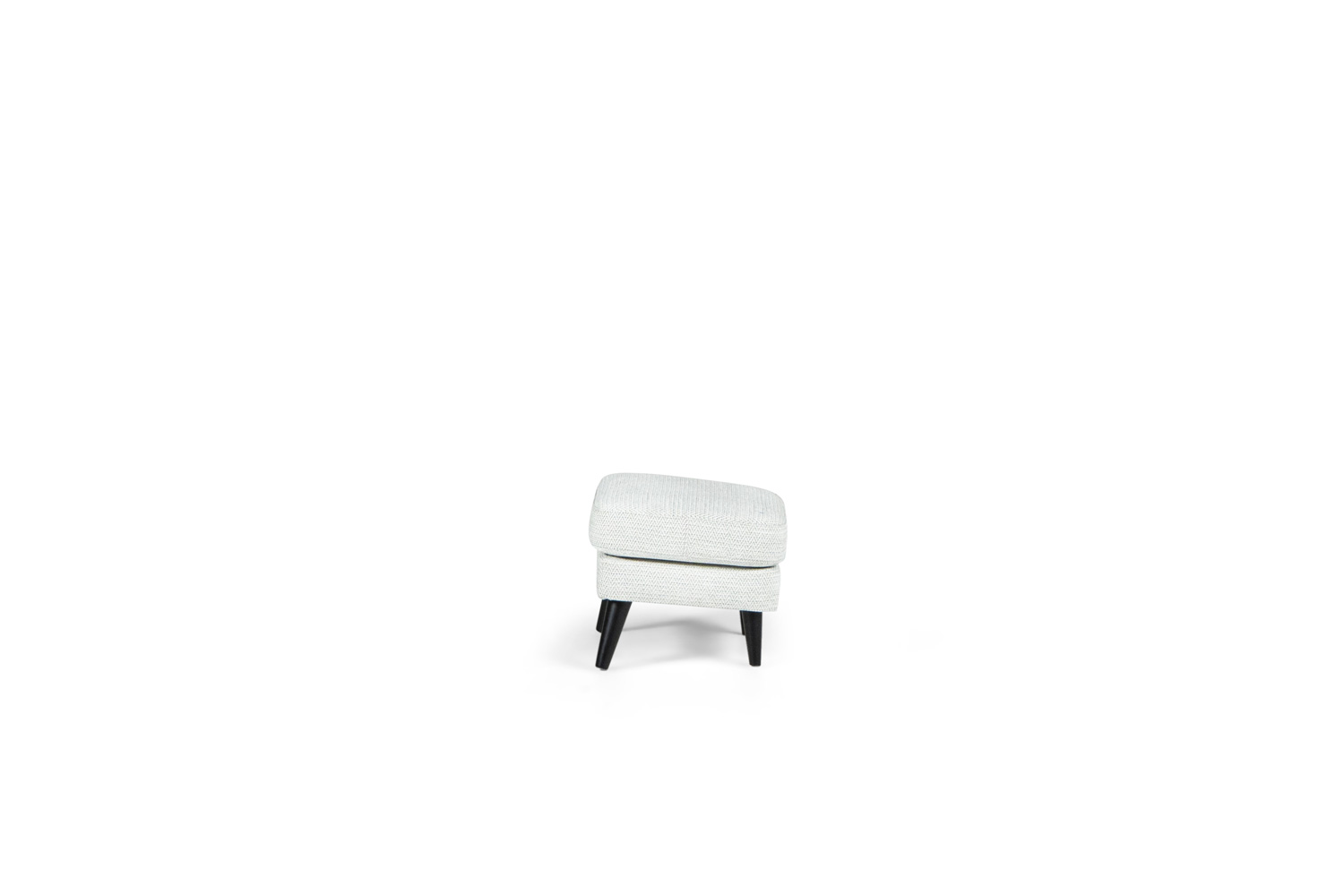 In picture: Papillon chair. Fabric: Lancelot 1552.